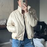 Forever 21 cream puffer wavy stitch cinchable waist transition jacket Photo 1