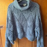 POL Boutique  Sweater Photo 0