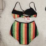 Solid & Striped ππ Brigitte Bikini Jamaica Stripe Photo 13