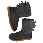 UGG  Bailey Bow II shearling suede winter Navy Mouton Women's Boots y2k sz 9 Photo 4
