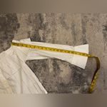 Source Unknown Zhang White Off-Shoulder Women's Top Photo 9