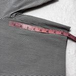 Bella Rose Women's Black and White Striped Shorts stretchy size 8 Gray Photo 3