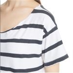 THE GREAT. The Cut Neck Tee. Bleach Stripe. 3 Blue Size L Photo 5