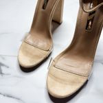 Liliana  Nude Heels Photo 2