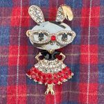 Twee Bunny Rabbit With Glasses Brooch With Colorful Stones Red Photo 1