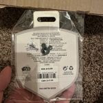 Disney Mandalorian Pin  Star Wars Photo 1