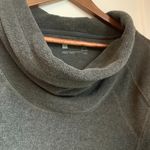 Xersion Fleece Pullover Photo 1