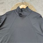 Athleta Women’s Whistler Mock Neck Top Sweatshirt Longsleeve Travel in Black XL Photo 4