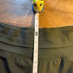 Athleta  Brooklyn Ankle Pant - Army Green Size 10 Inseam 26” Photo 9