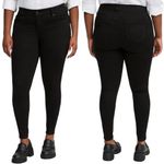 Torrid #feeltheFit Black Bombshell Skinny Jeans Classic Fit Premium stretch 18R Photo 1