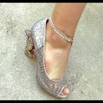 Cinderella 10M Bedazzled Silver Stiletto heels Photo 2