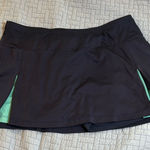 Tail blue tennis Skort with Green Detail Size L Photo 0