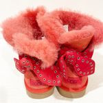 UGG  Women’s Size 7 CAMERON LIPSTICK RED Grommet Wrap Leather BOOTS Photo 3