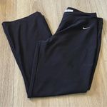 Nike  black capri crop cropped leggings tights Photo 0