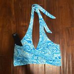 blue and white top Photo 1