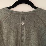 Lululemon  Gray Swiftly Tech Long Sleeve Tee Athleisure Athletic Women's size 10 Photo 5