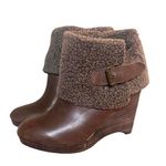 Max Studio Y2K brown leather Sherpa fur buckle,  boot size 7.5-8 like new Photo 2