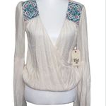 Billabong Peasant Boho Embroidered Top Medium Photo 0