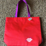 Clinique  Tote Red Purple Pink Lips NWT. Photo 0