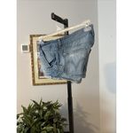 Levi's Levi’s Jeans Shorts Women Size 11 Denim Mid Rise Blue Zip Up Photo 3