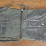 Ladies' Leather Distressed Messenger Style Crossbody Purse Green Photo 7