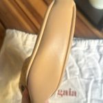 Cult Gaia  LAEL BRASS CLUTCH Photo 5