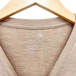 Gap Fit Tan Brushed Tech Jersey Long Sleeve Shirt Sz XS Photo 1