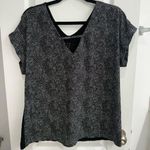 A New Day Women’s Large Short Sleeve Blouse V neck Keyhole Black and white Photo 0