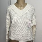 SO NWT  Cozy Knit V-Neck Pullover Plush Sweater M Photo 0