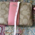 Coach Signature  wristlet in brand new cond Photo 4
