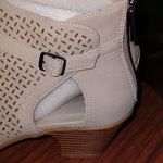 Easy Street  peep toe booties NWOT Photo 3