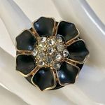 Black rhinestone flower cocktail ring Photo 0