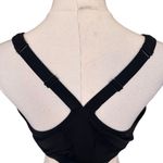 Victoria's Secret Victoria Sport - NWT Knockout Front-Close Sport Bra Sz 38D Photo 4