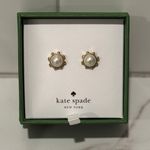 Kate Spade gold-tone and cream pearl stud earrings with a sunburst design New Photo 4