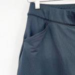 Peter Millar Womens Alice Petal Hem UPF 50 Golf Tenniscore Athletic Skort Size M Photo 2