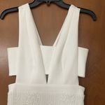 Chelsea and Violet cutout dress with lace Photo 3