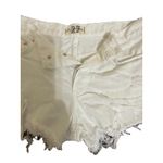 We The Free We‎ The Free white denim fringe distressed women's  shorts size 27 Photo 5