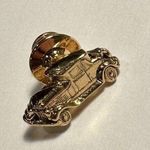 Avon 1929 Model A Car Truck Vehicle Lapel Tack Pin Gold Photo 0