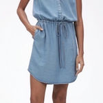 Gap  Perfect Sleeveless Tie-Waist Shirtdress Photo 0