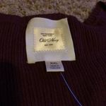 Old Navy  burgundy ribbed long sleeve thermal sz XXL Photo 3
