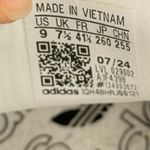 Adidas  Women's Gender Inclusive Samba OG Embroidered Floral Shoes US 9‎ Photo 6