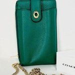 Coach NWT Leather crossbody phone Card Carrier Green With A Chain Photo 0