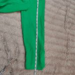 TIME TO BLOOM Green Button Photo 3