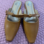 Shoes women . New ,Elegant Brown Mules with Pointed Toe and Low Heel Size 8.5 Photo 0