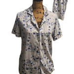 Liz Claiborne  Womens‎ Pajama Set Size M Floral Short Sleeve Sleepwear Loungewear Photo 0