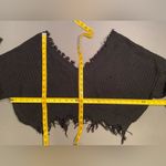 Zaful , Black Sweater,‎ Off the Shoulder, Cropped, Distressed, one Size. Photo 1