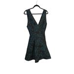 Alice + Olivia Malory Paisley Party Dress Front & Back V-Neck Fit & Flare Size 2 Photo 2