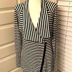 Andrea Jovine || Navy/white striped long sleeve top with zippered front Photo 3