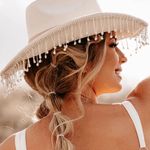 Cowgirl Hat. Tan Photo 1