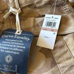 Democracy NWT "Ab"solution® High-Rise Rolled Cuff Utility Pant SZ-12 Camo Photo 6